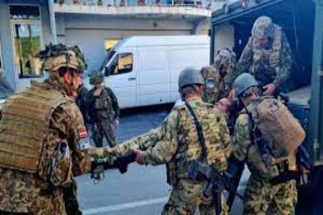 Peleshi: We strongly condemn the violence used against KFOR troops