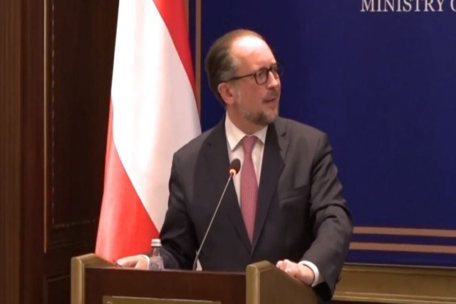 Schallenberg in Kosovo: Visa liberalization to happen as soon as possible