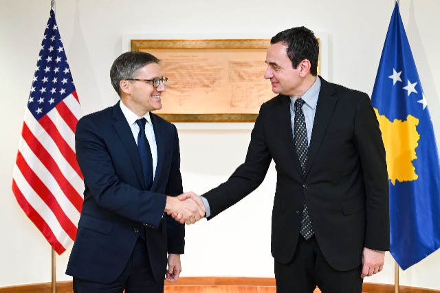 Kurti talks with Chollet: The basic agreement with Serbia should be implemented in good faith