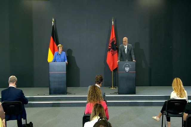 Rama and Merkel in a joint press conference
