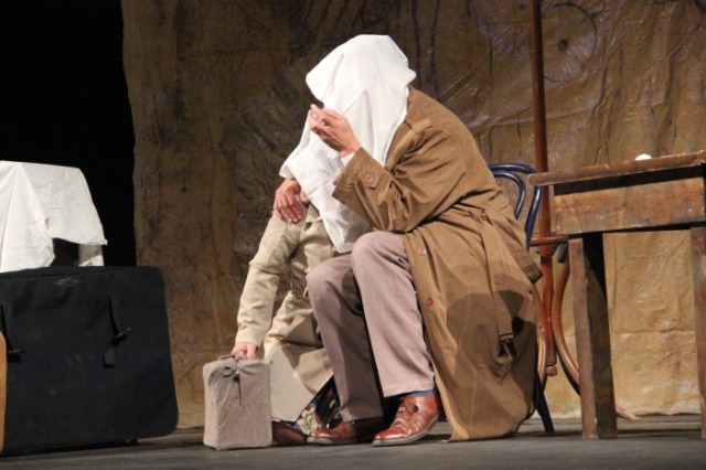 ‘They enter without knocking’, Albanian tragicomedy staged in the most famous theater in Croatia