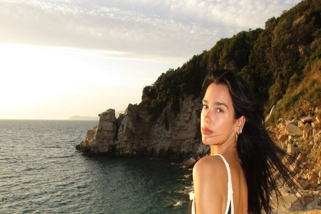 Fashion Magazine on Dua’s endless summer vacation in Albania