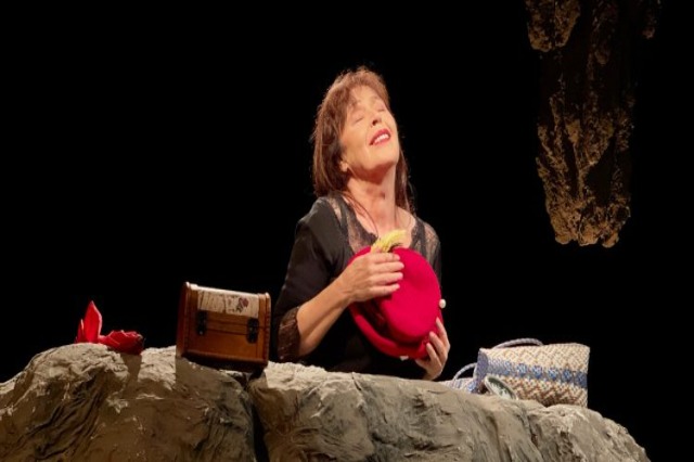 “Oh those beautiful days” drama on stage at Metropol theater