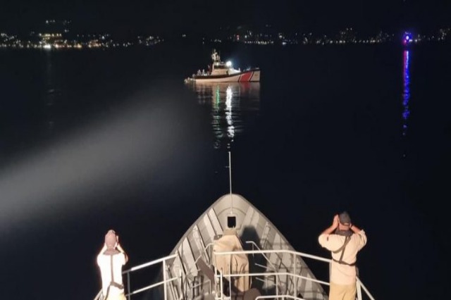 Albanian ship Butrinti part of the operations for the rescue of 37 immigrants