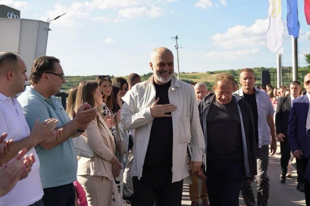 Pm Rama in Kosovo: Very soon we will remove custom tariffs in the border