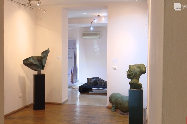 Exhibition with the works of classical and contemporary artists, a journey into the world of sculpture