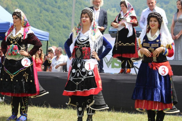 Rama: Albanian Xhubleta is declared a world cultural heritage by UNESCO