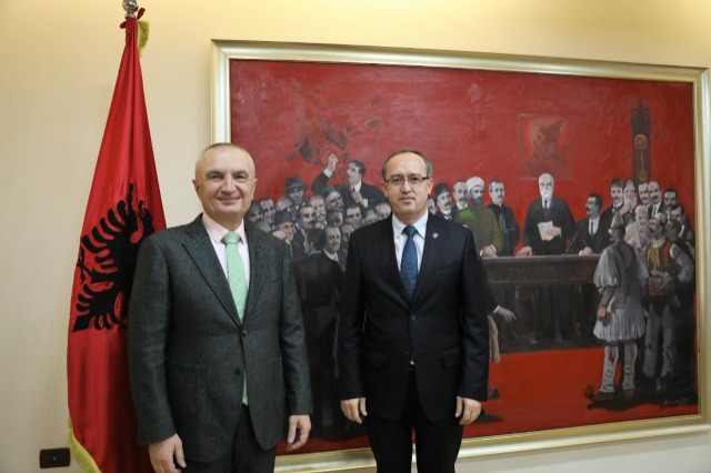 Meta receives in the Presidency the former Prime Minister of Kosovo, Avdullah Hoti