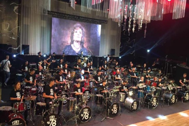 The song “Baresha” of Nexhmije Pagarusha played by 50 amazing young Albanian drummers