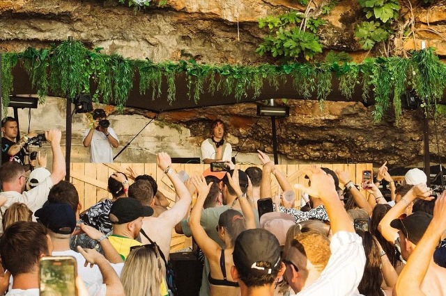 ION Festival in Dhërmi, music rhythms and promotional activities throughout a week