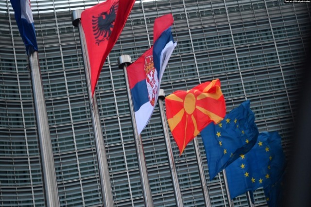 The EU excludes Kosova, Montenegro and Republika Srpska from grants