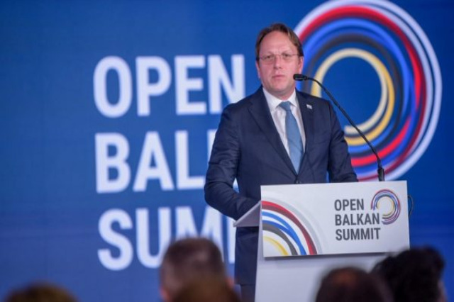 Varhelyi: “Open Balkans” accelerates way to the EU
