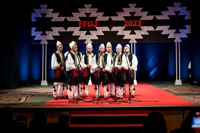 The National Folk Festival, the competition of Gjirokastra groups continues