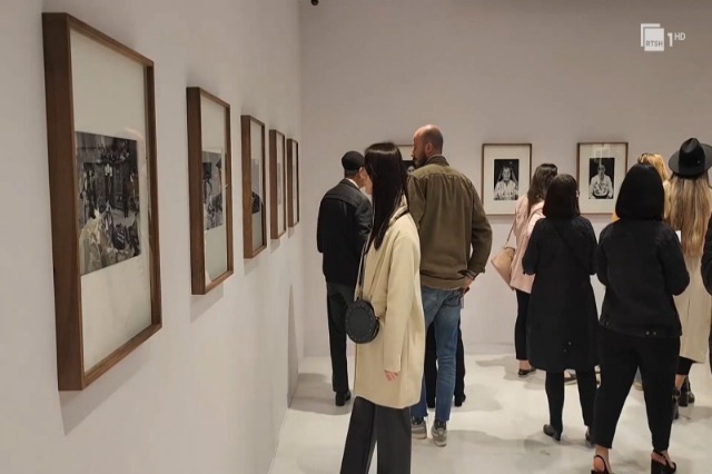 Exhibition opens in the Marubi museum with the photographs donated by Safet and Gjyldaze Dokle