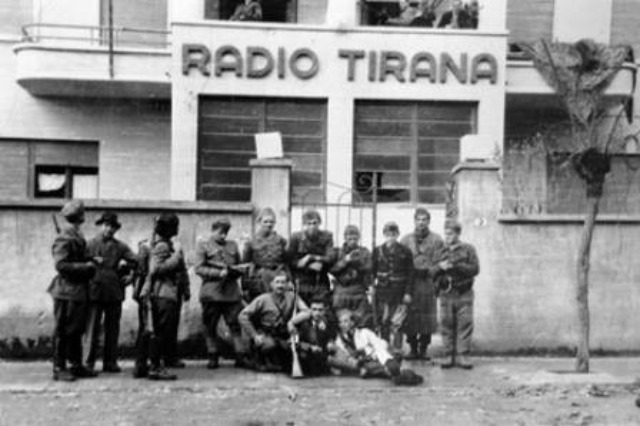“You are listening to Radio Tirana “/ Former building of Radio Tirana to be restored