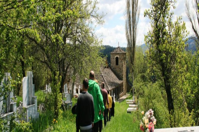 Foreign Tourists Show Interest in the History and Culture of Voskopoja