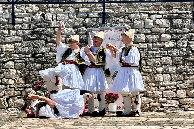 The 5th edition of “Gurra Folk Fest” held in Saranda