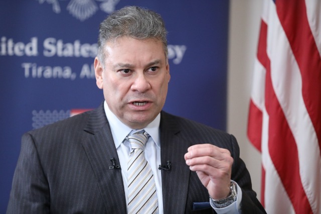 Ohrid meeting/ Escobar: We are focused on finalizing the agreement, there is no talk of recognizing the state of Kosovo