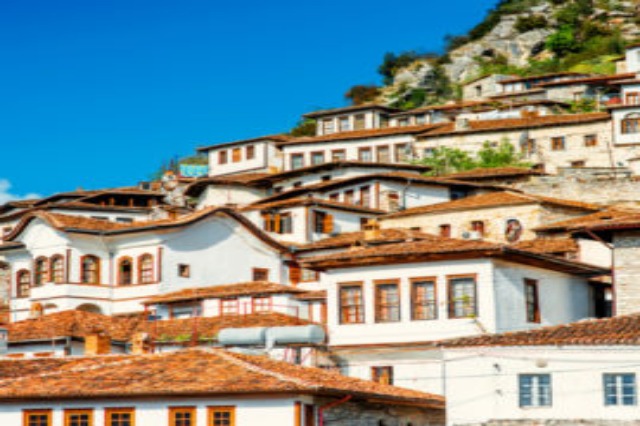 “Revitalization Bonus”, the restoration of the Mbrica House in the Berat Castle starts