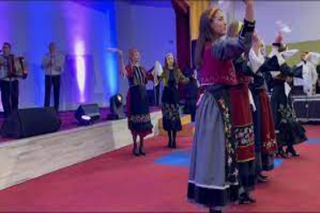 Kolonjare evening gathered 200 guests in Pristina, among them Prime Minister Kurti