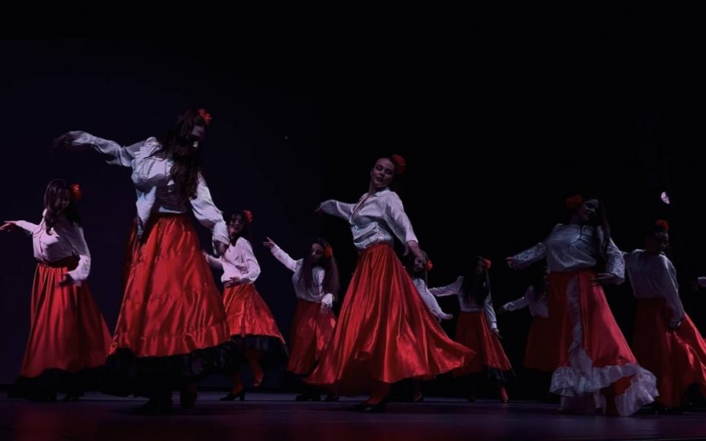 Korça Hosts 17th Annual “Rin Show” Youth Spectacle