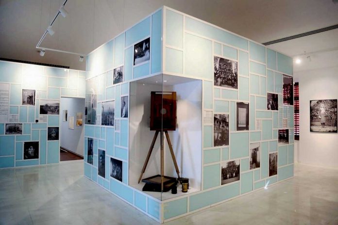 Rama Praises Marubi Museum Director for Saving Archive