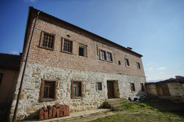 Restoration of Sulejman Vokshi’s Tower in Gjakova Begins