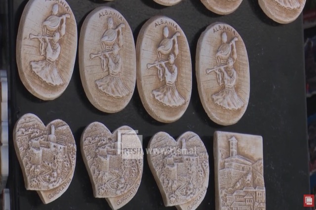 Promoting Traditional Products: Gjirokastër’s Artisans Organize to Establish Their Own Association