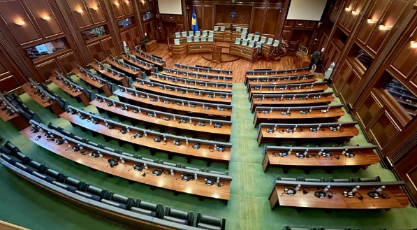Kosovo Assembly in 13th Attempt to Constitute Itself