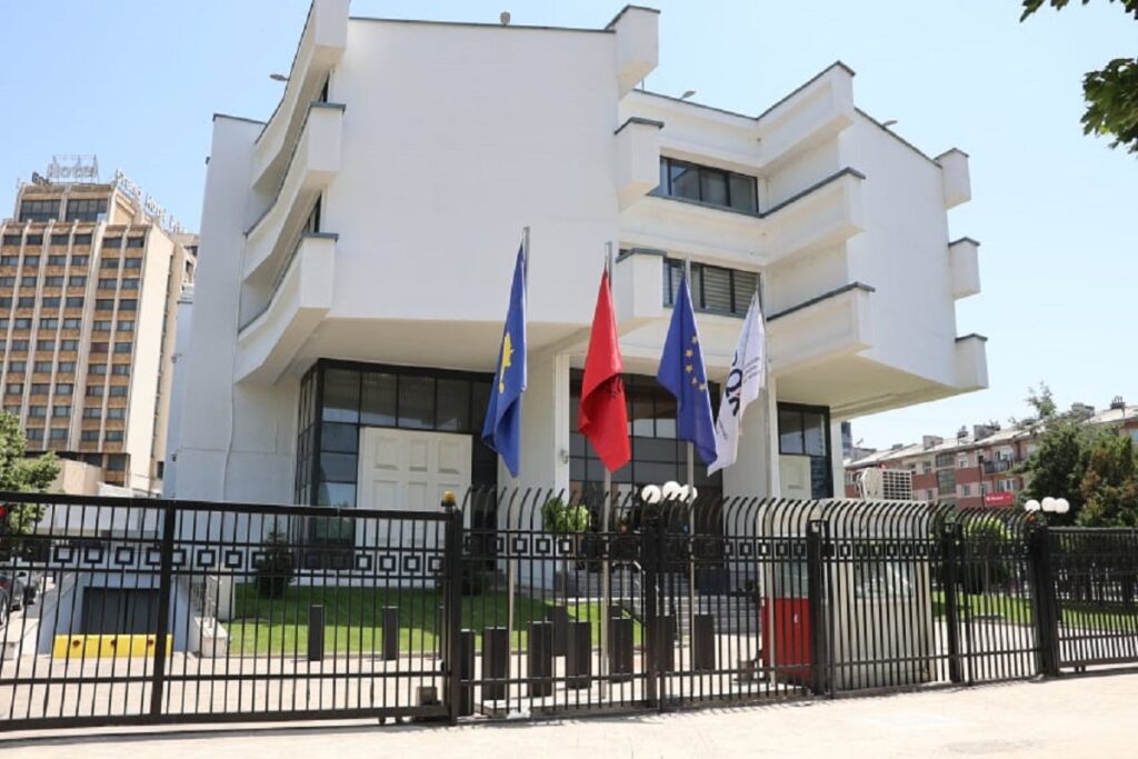 Central Bank of Kosovo: Albanian Investments in Kosovo Increase, Now the Fifth Largest Investor