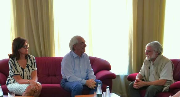 Albanian Academy Hosts First Presentation of “The Balkan Languages”