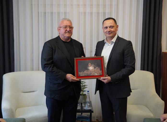 FSHF President Duka visits Bujanoc and Presheva, supports children’s football tournament