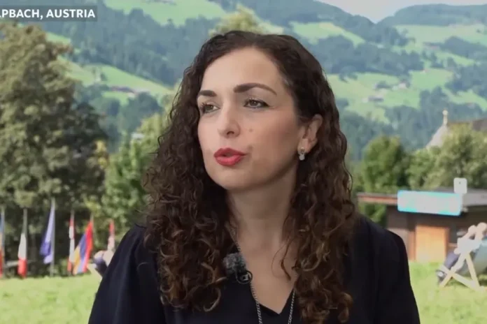 Kosovo President Vjosa Osmani Calls on Political Parties to Form Parliament