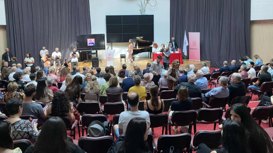 Seminar Highlights Albanian as Europe’s Oldest Language