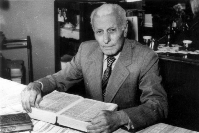 Vedat Kokona – A Life in Service of Language and Culture