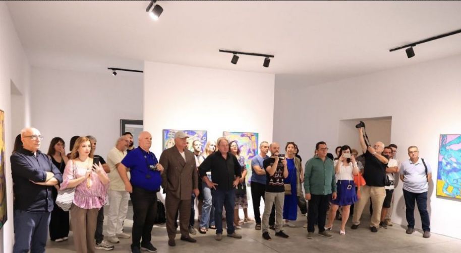 The Human as Avatar in Dritan Nasi’s “Avatar City” at FAB Gallery