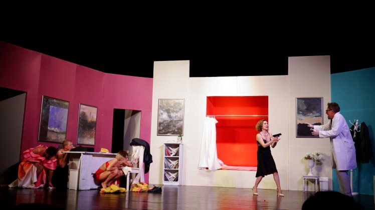Skampa Festival Closes with Lively Comedy