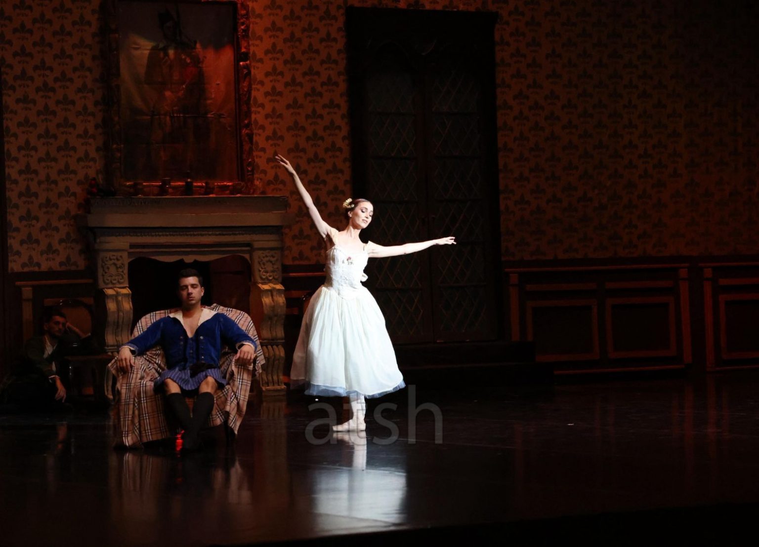 Standing Ovations for the Ballet “La Sylphide” at TKOB