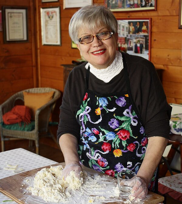 Christmas traditions among the Arbëresh: Celebrations, food, and bilingual liturgy