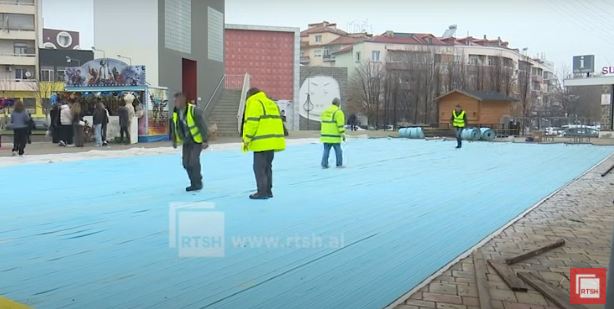 Ice skating rink installed, Korça added winter tourist attraction