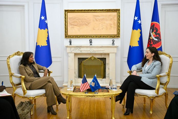 Osmani Meets U.S. Chargé d’Affaires: Kosovo Committed to International Peace and Security