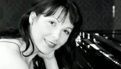 Albanian Pianist Manjola Camuset-Trebicka Awarded “Knight of the Order of Merit”