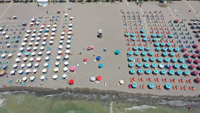Gonxhja: Public beaches increased by over 17.4% last summer