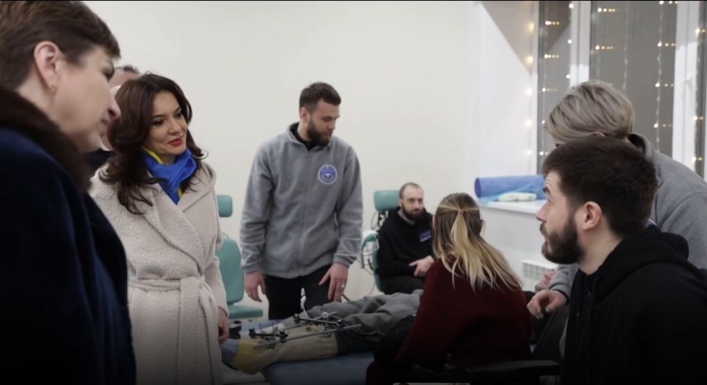 FM Spiropali visits Medical Center in Kiev: Thousands make sublime sacrifices in an unjust war