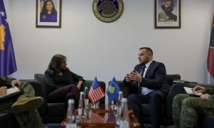 US embassy official meets Kosovo defense minister to strengthen cooperation