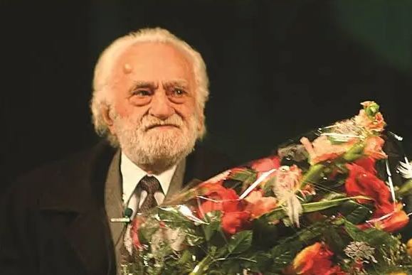 19 years without the giant of stage and screen, actor Kadri Roshi