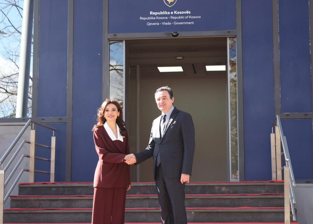 FM Spiropali meets Kosova PM Kurti: Joint government meeting next step in cooperation