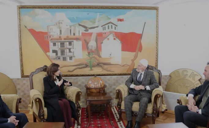 Albania’s Foreign Minister Spiropali and Kosova’s First Deputy Prime Minister Konjufca visit Adem Jashari Memorial Complex