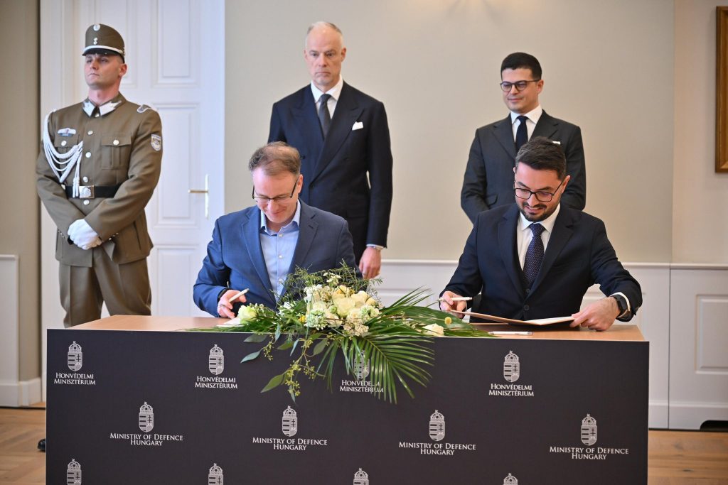 Albanian and Hungarian defense ministries sign two agreements to strengthen strategic partnership