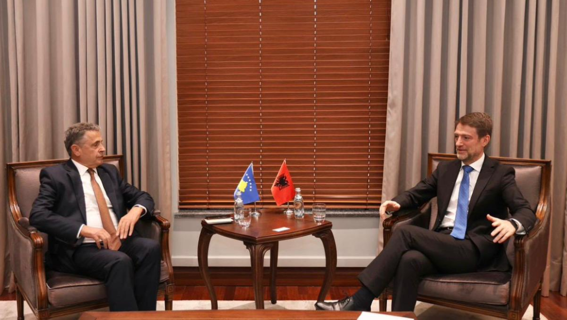 FM Hoxha meets ambassador Durmishi, reaffirms Kosovo as Albania’s top foreign policy priority